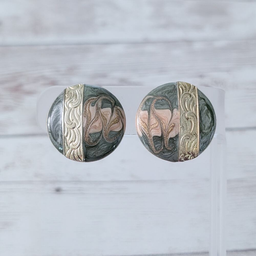 Vintage Clip On Earrings Stylish Statement Circle